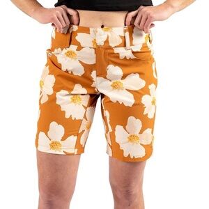 Wild Rye Bike Shorts Magnolia